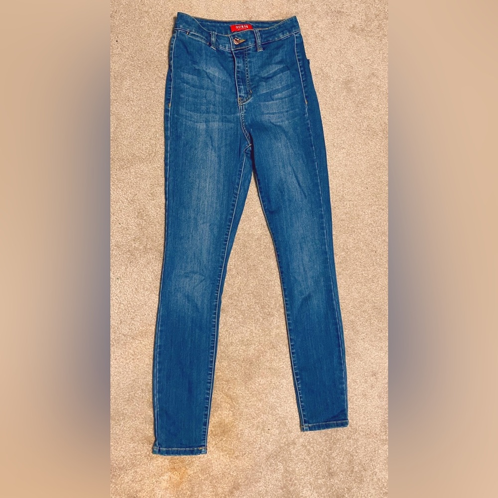 Guess high waisted skinny jeans size 26